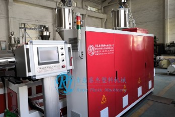 PP中空建筑模板生產(chǎn)線(xiàn)